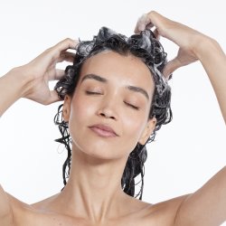 Light Cleanse Hair &amp; Scalp Shampoo 250ml