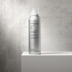 Perfect Hair Day Advanced Clean Dry Shampoo 198ml